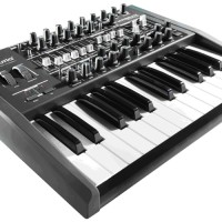Arturia MiniBrute